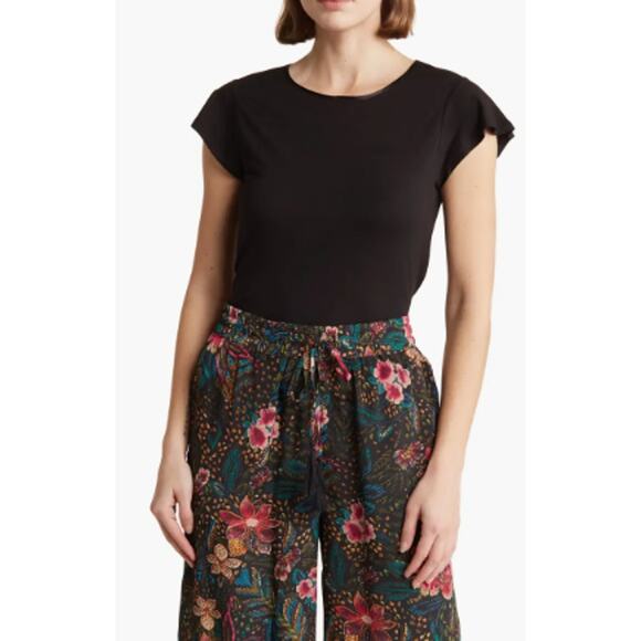 Tahari Flutter Cap Sleeve T-Shirt in White Star - Picture 7 of 8